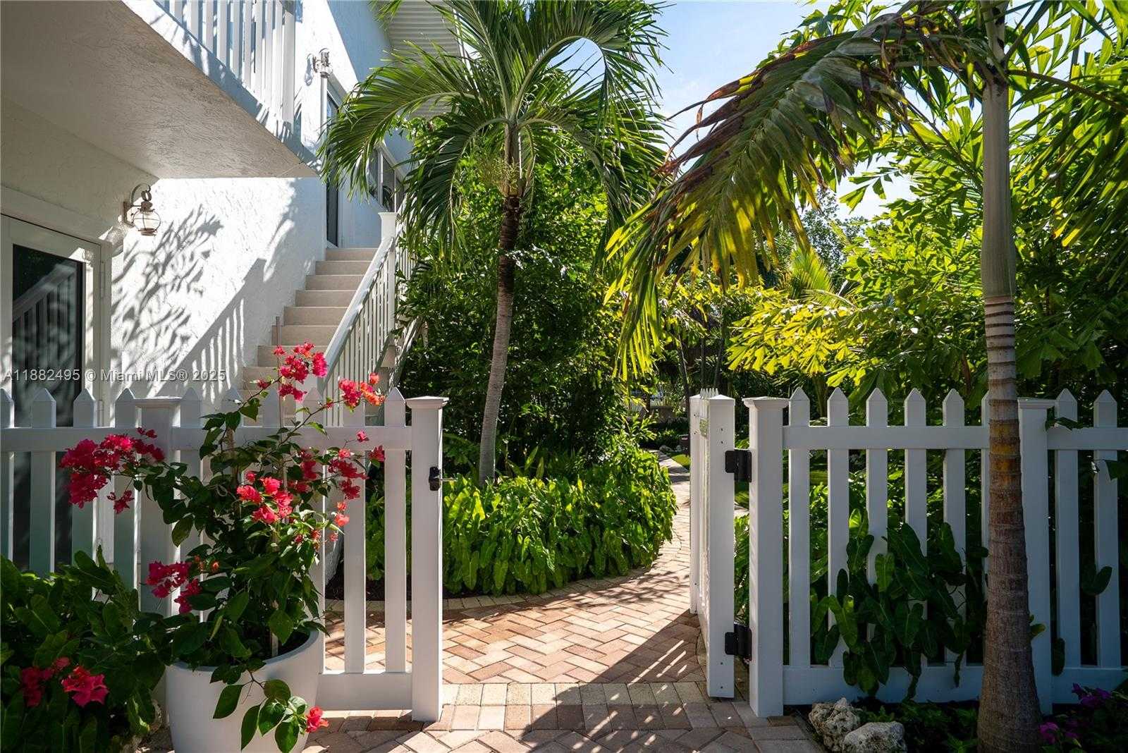 Small Image of 240 MOHAWK ST, Islamorada Number 58