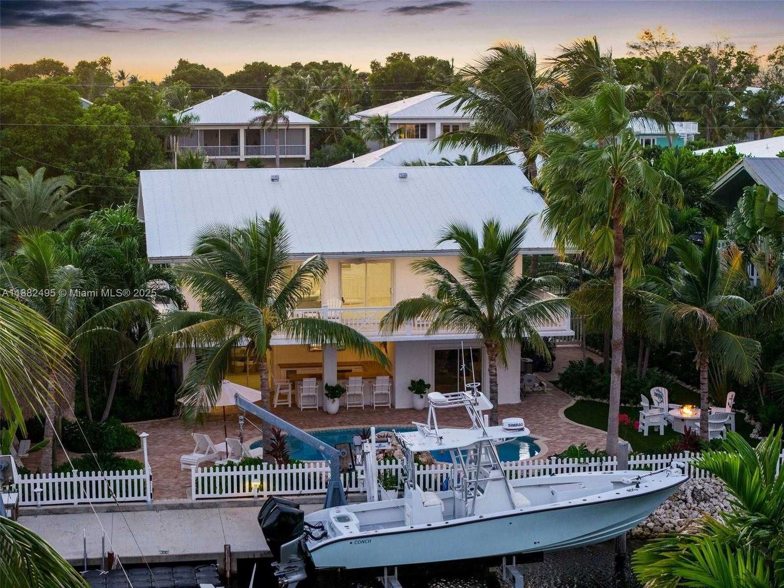 Small Image of 240 MOHAWK ST, Islamorada Number 72