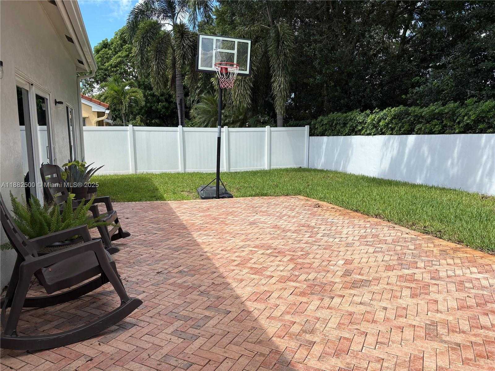 Small Image of 13221 SOUTH WEST 17TH CT, Miramar Number 28