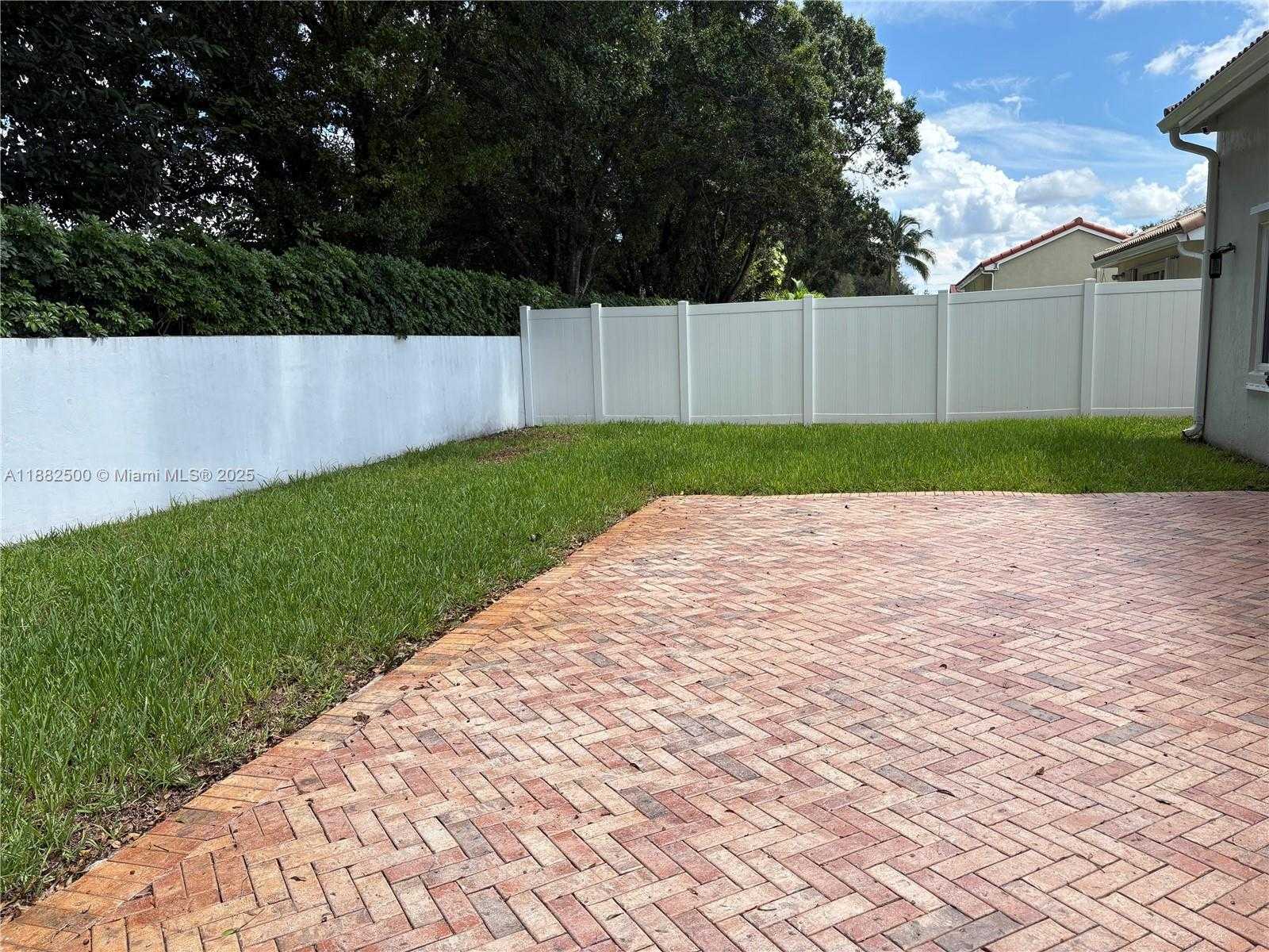 Small Image of 13221 SOUTH WEST 17TH CT, Miramar Number 29
