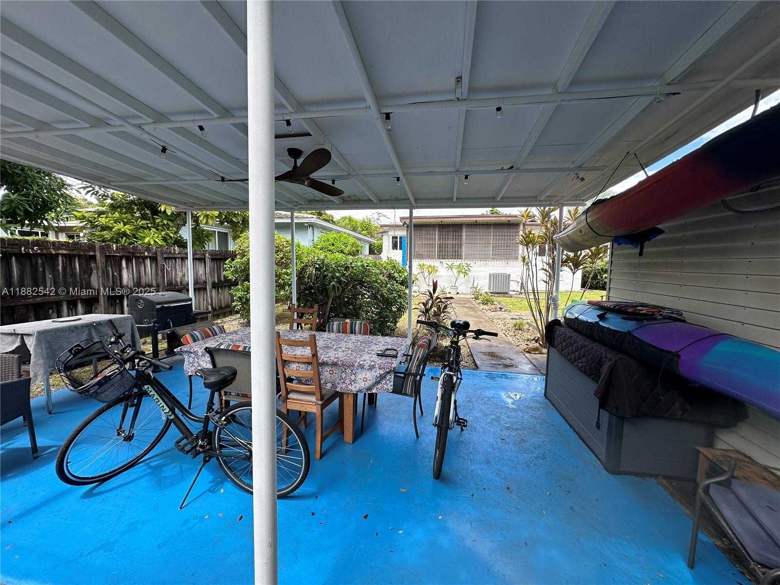 Small Image of 2270 SOUTH WEST 24TH ST, Miami Number 25
