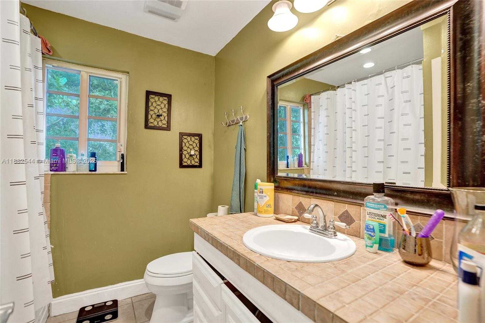 Small Image of 7859 NW 50TH ST, Lauderhill Number 29