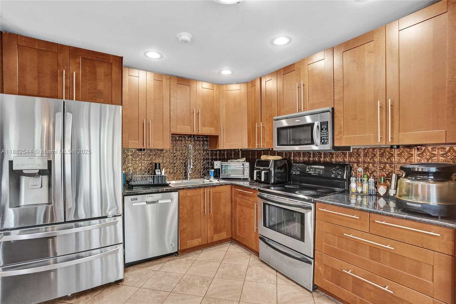 Small Image of 7859 NW 50TH ST, Lauderhill Number 8