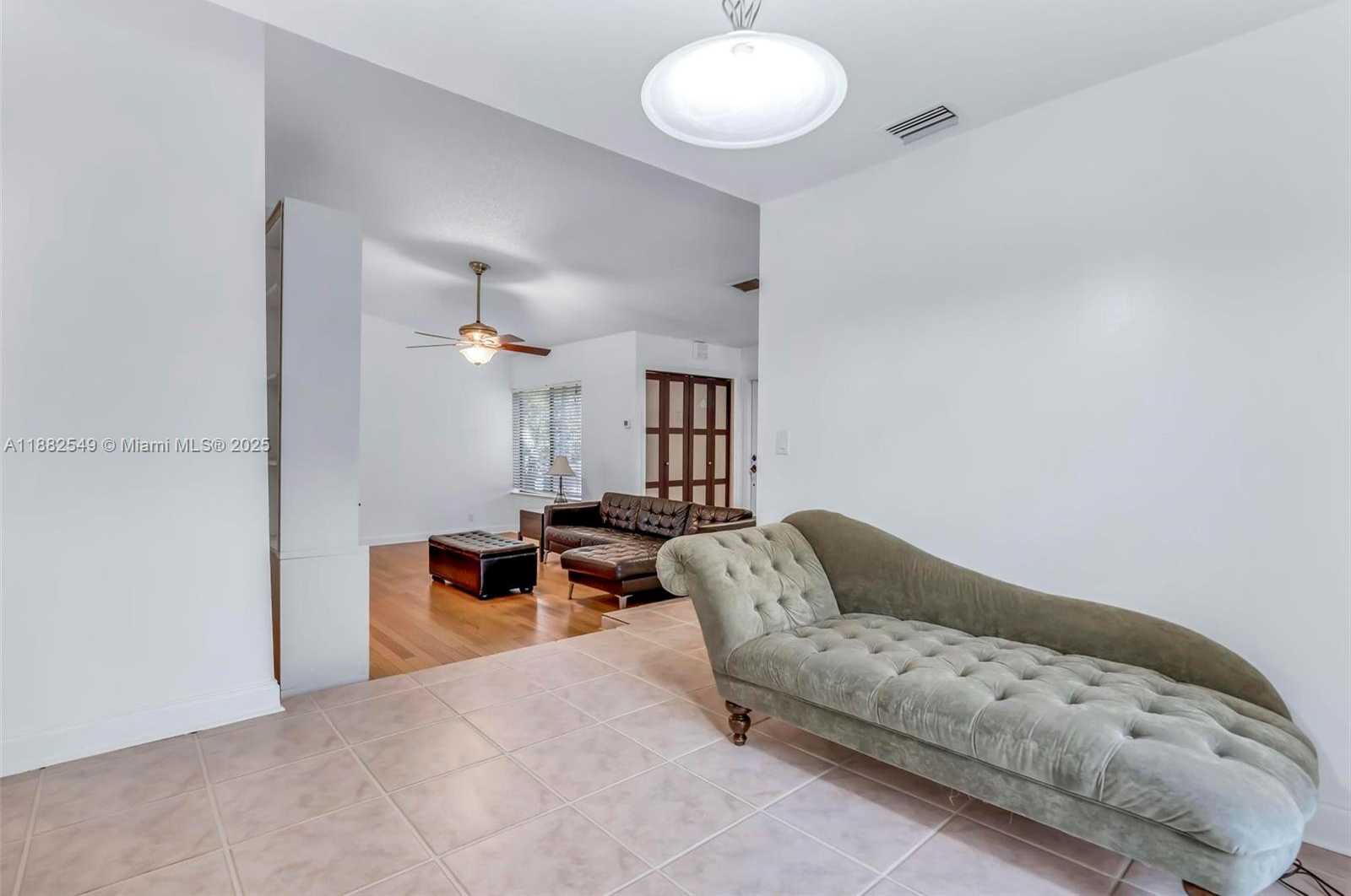 Small Image of 990 NORTH WEST 89TH AVE, Plantation Number 17
