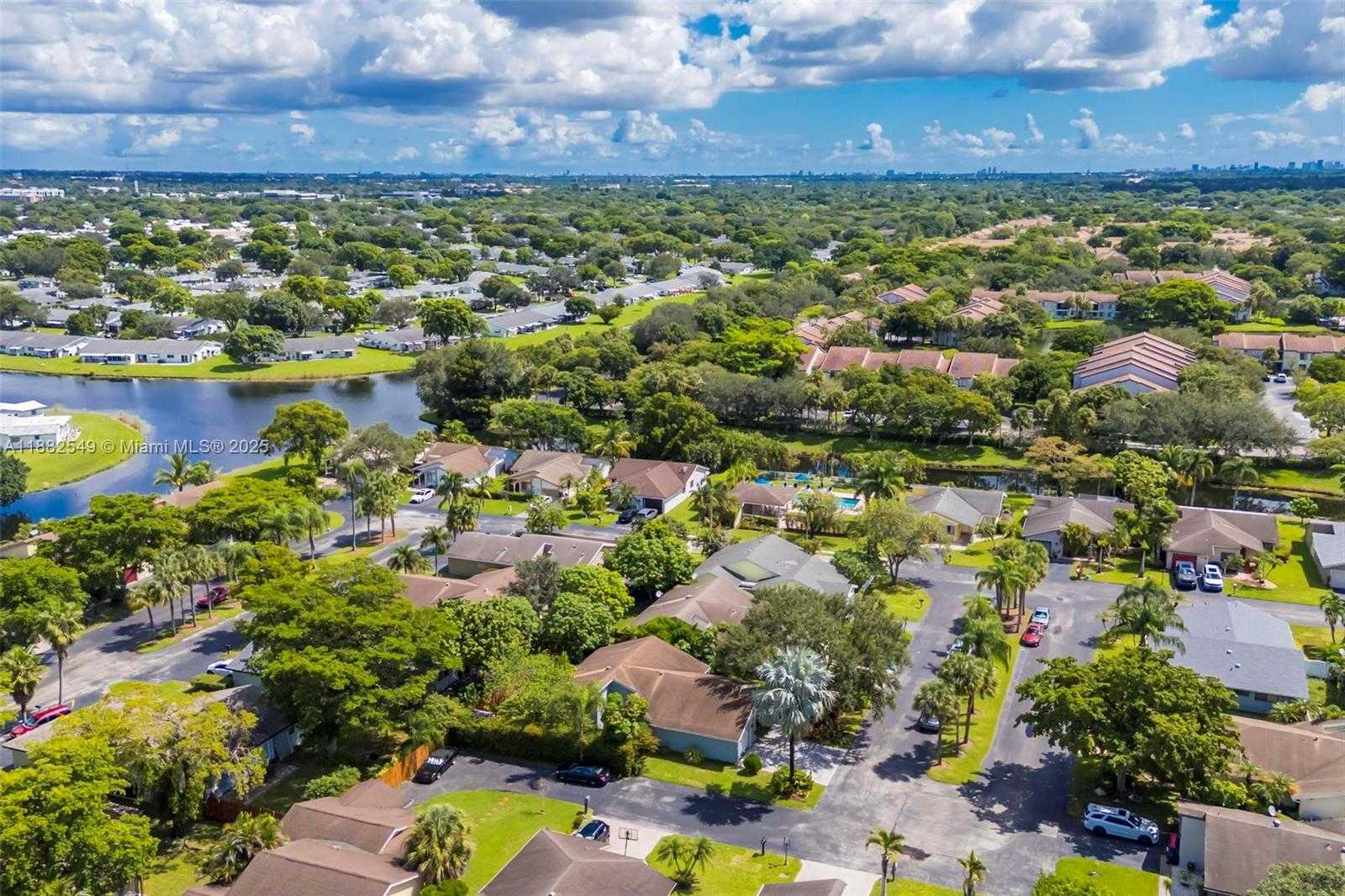 Small Image of 990 NORTH WEST 89TH AVE, Plantation Number 36