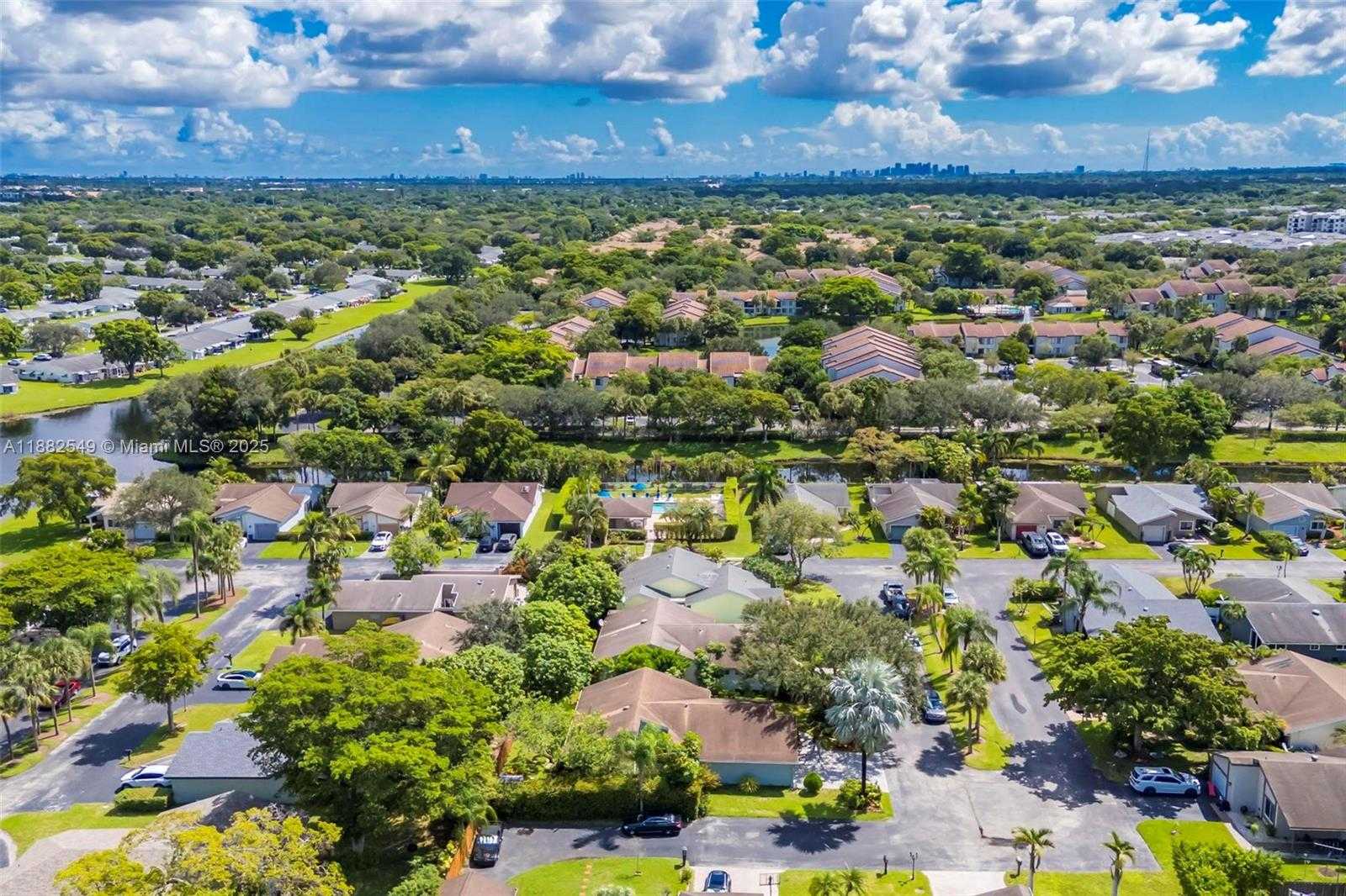 Small Image of 990 NORTH WEST 89TH AVE, Plantation Number 37