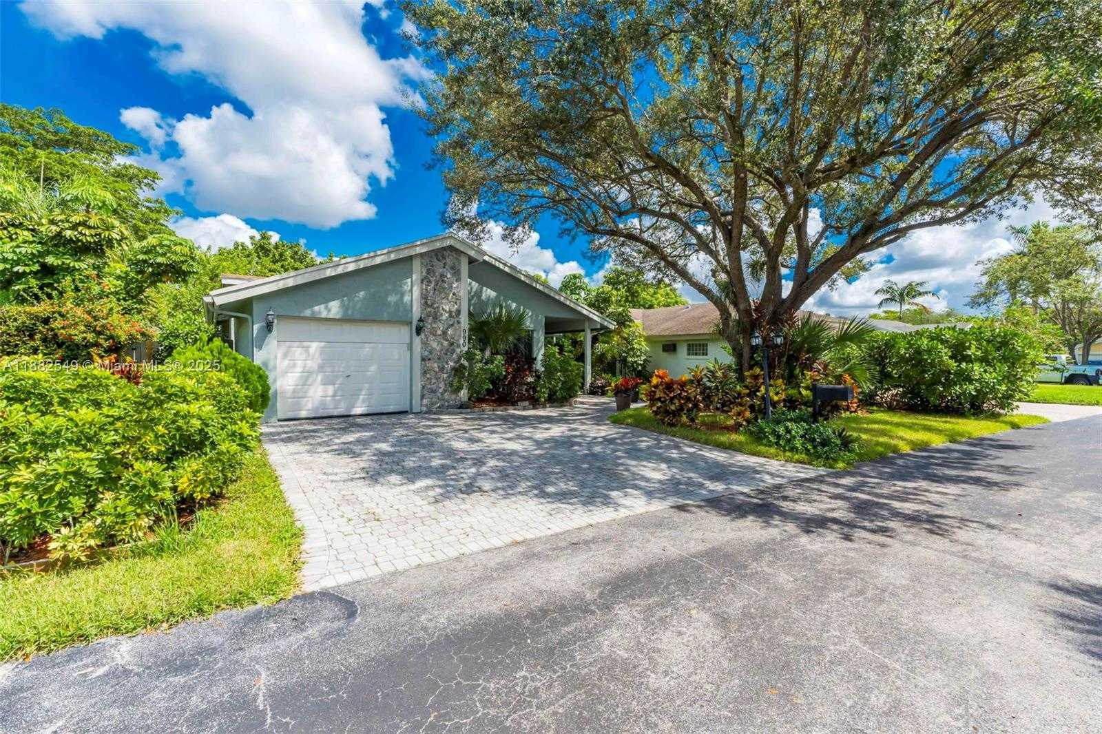 Small Image of 990 NORTH WEST 89TH AVE, Plantation Number 40