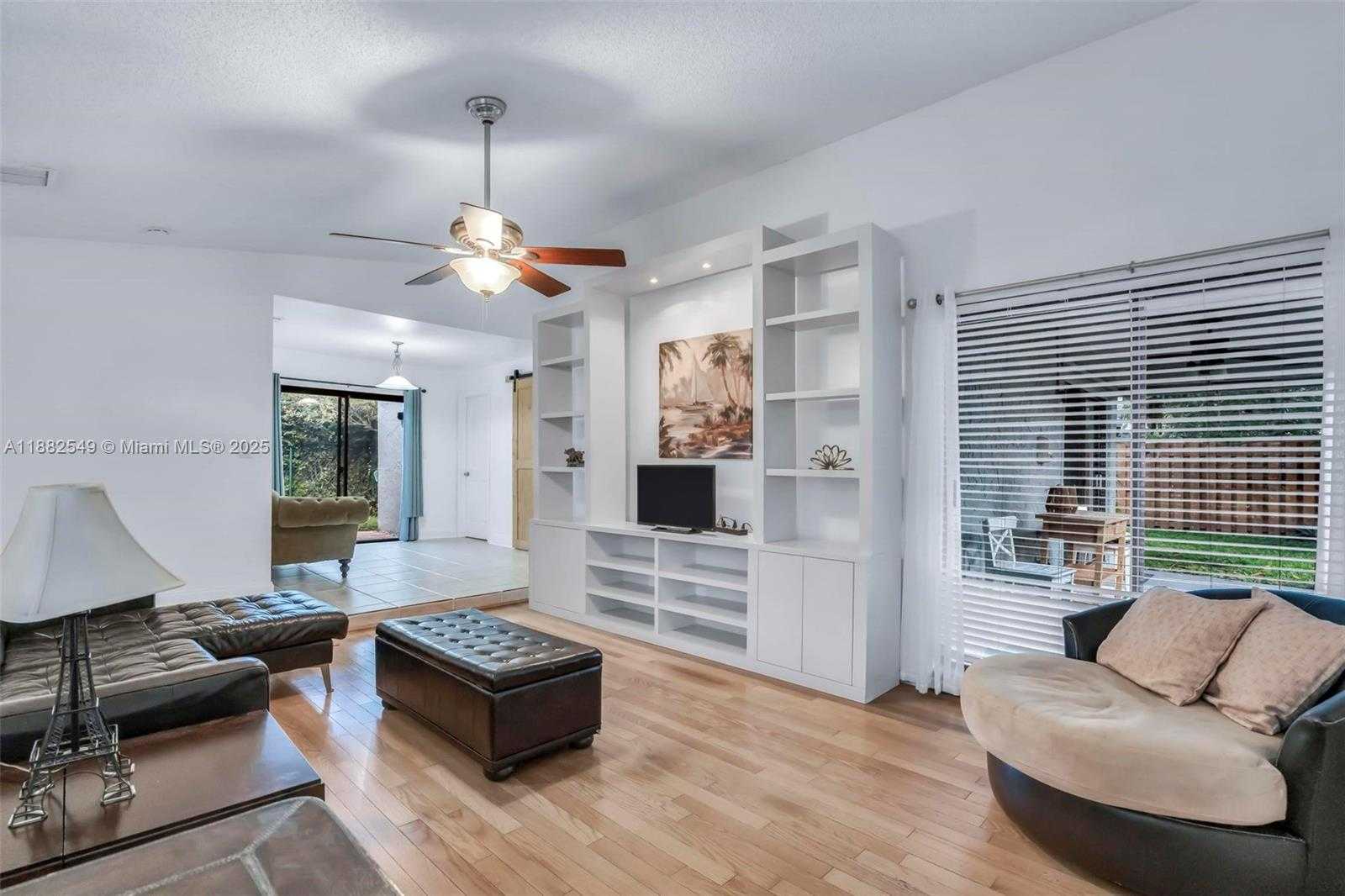 Small Image of 990 NORTH WEST 89TH AVE, Plantation Number 7