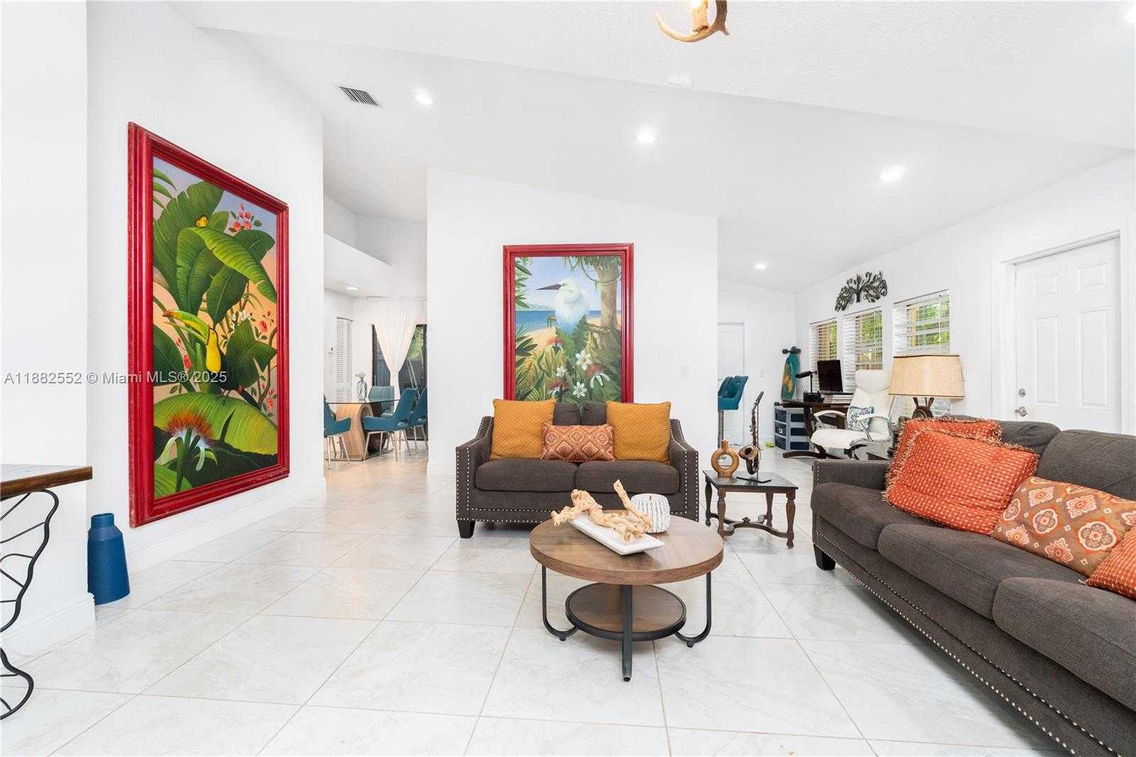 Small Image of 10013 SOUTH WEST 218TH ST, Cutler Bay Number 13