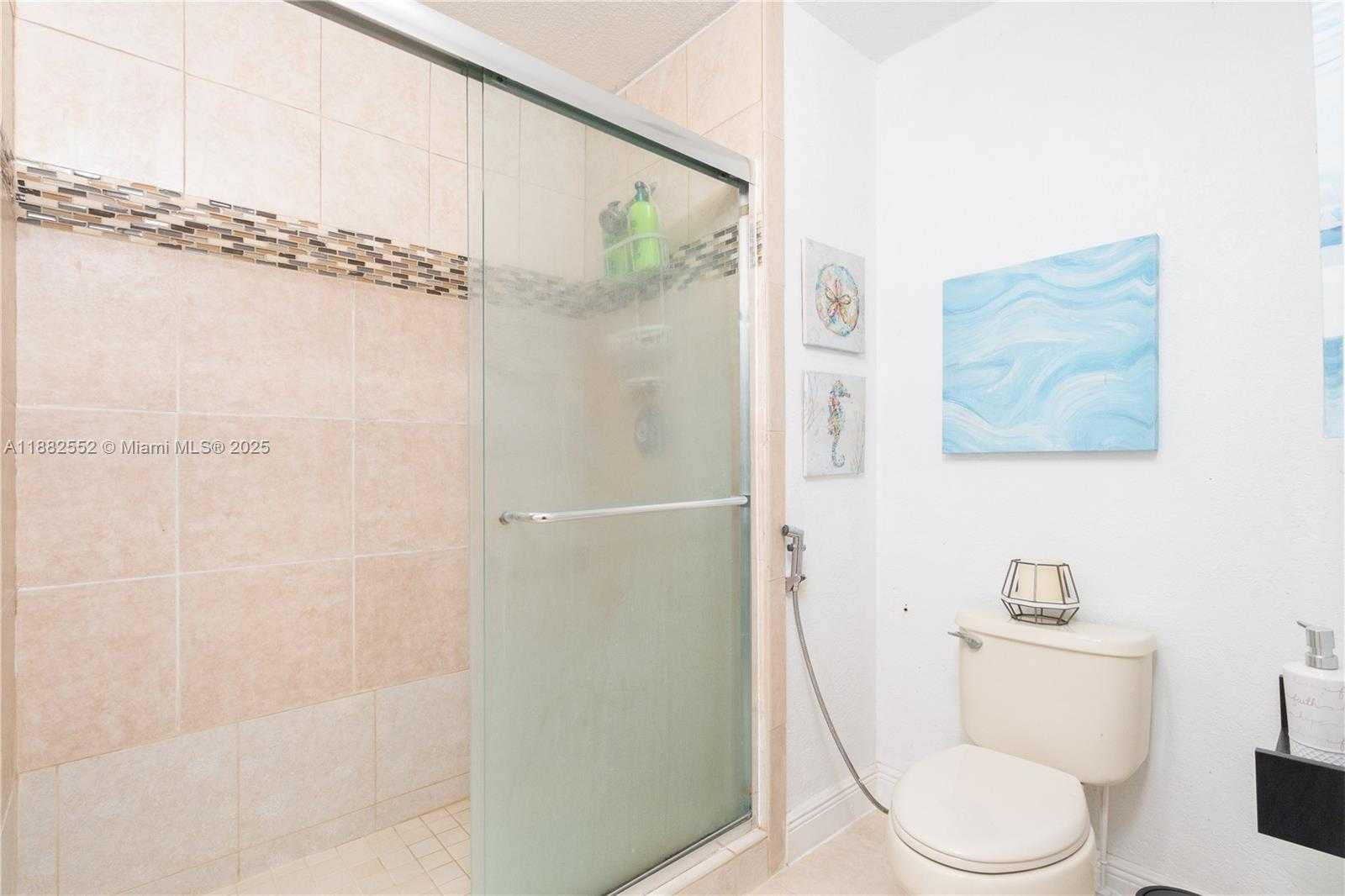 Small Image of 10013 SOUTH WEST 218TH ST, Cutler Bay Number 27