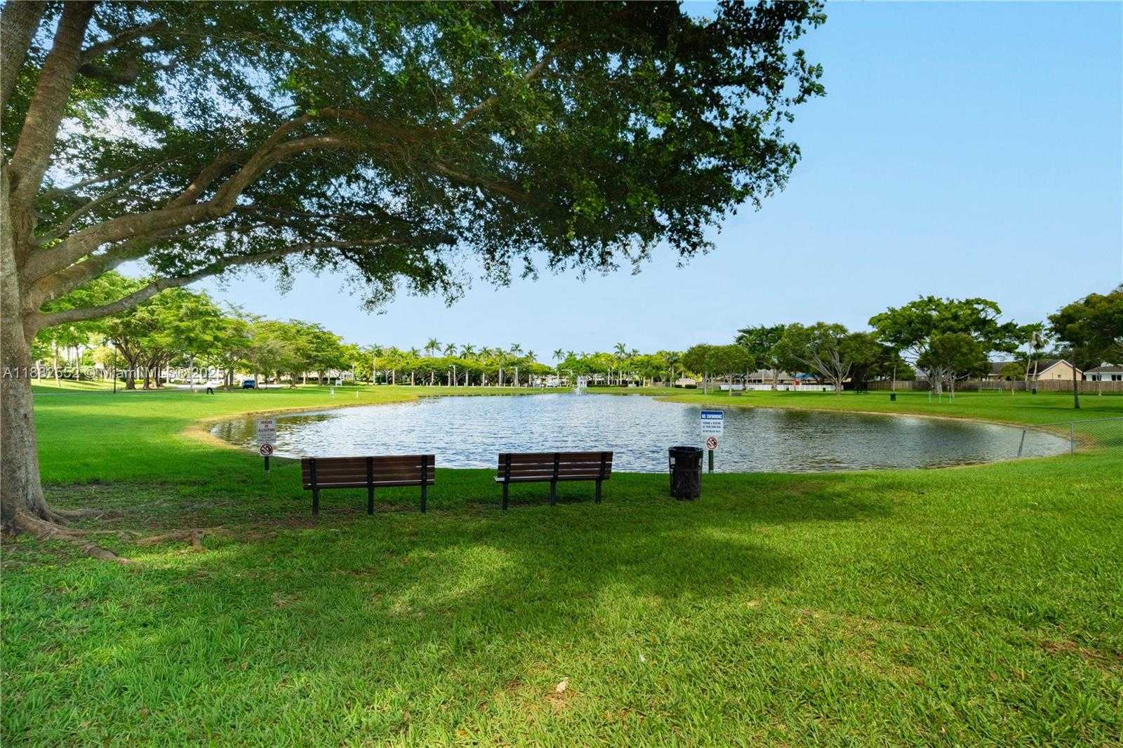 Small Image of 10013 SOUTH WEST 218TH ST, Cutler Bay Number 39