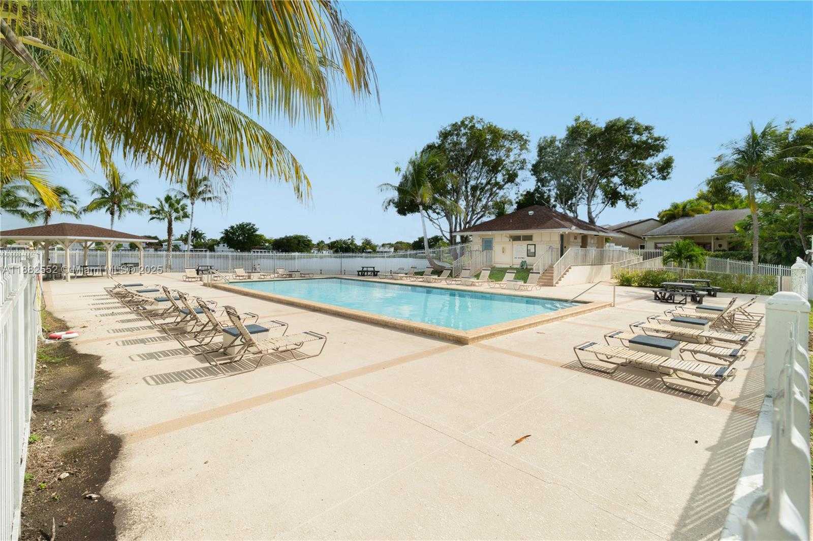 Small Image of 10013 SOUTH WEST 218TH ST, Cutler Bay Number 43