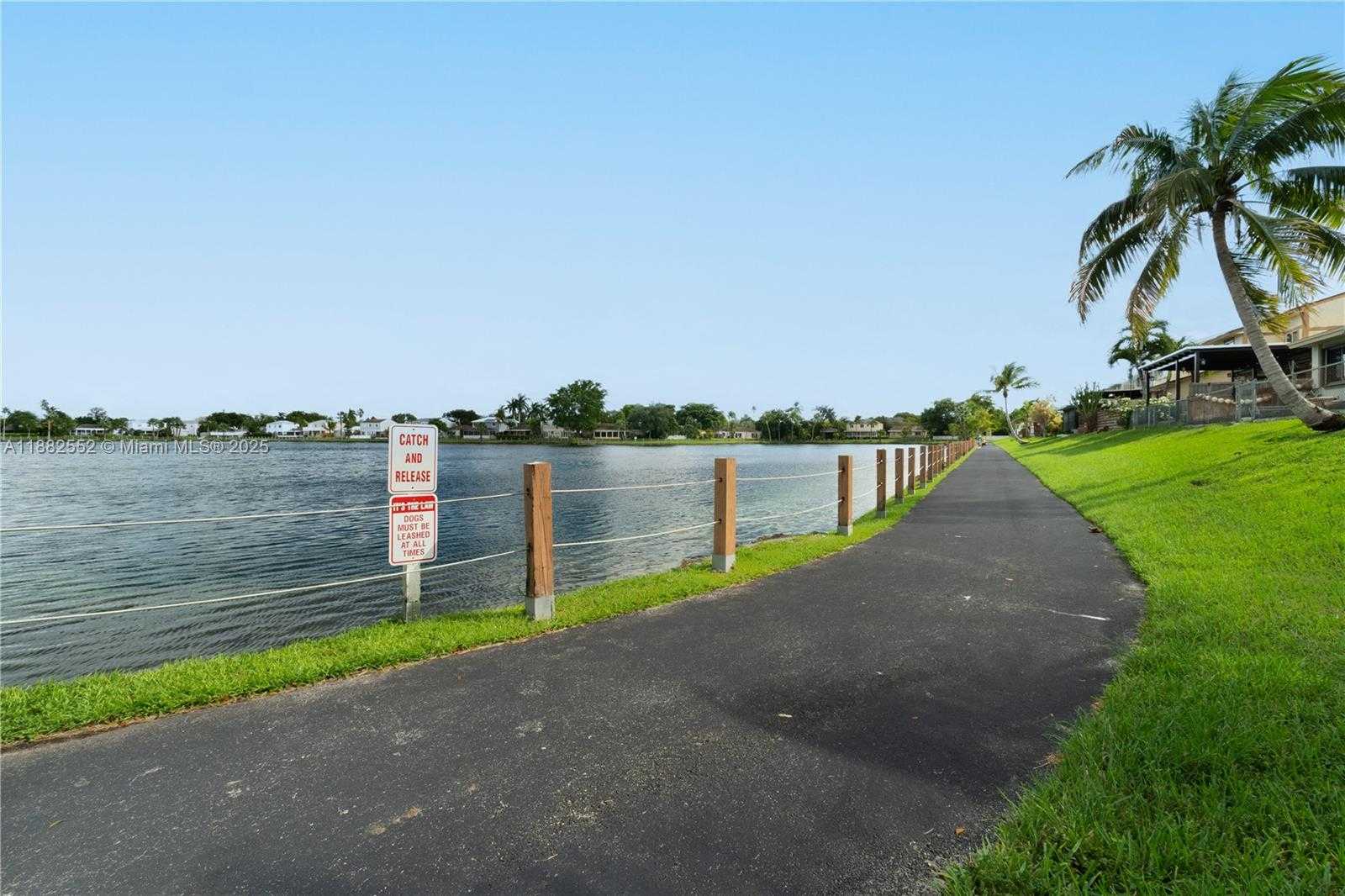 Small Image of 10013 SOUTH WEST 218TH ST, Cutler Bay Number 44