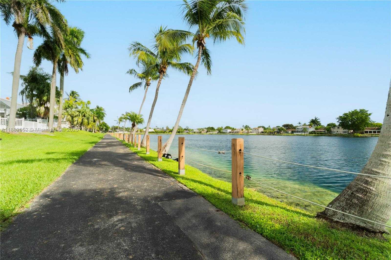 Small Image of 10013 SOUTH WEST 218TH ST, Cutler Bay Number 46