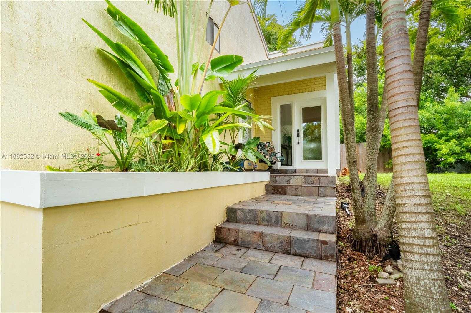 Small Image of 10013 SOUTH WEST 218TH ST, Cutler Bay Number 9