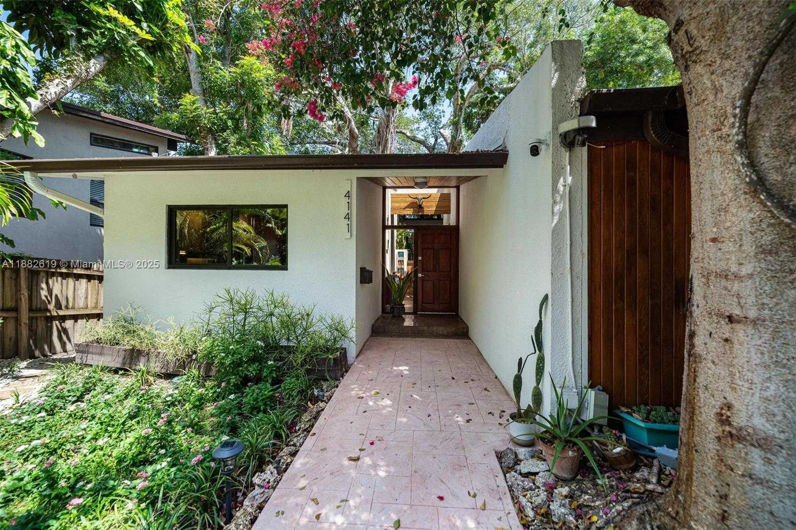 Small Image of 4141 PAMONA AVE, Miami Number 35