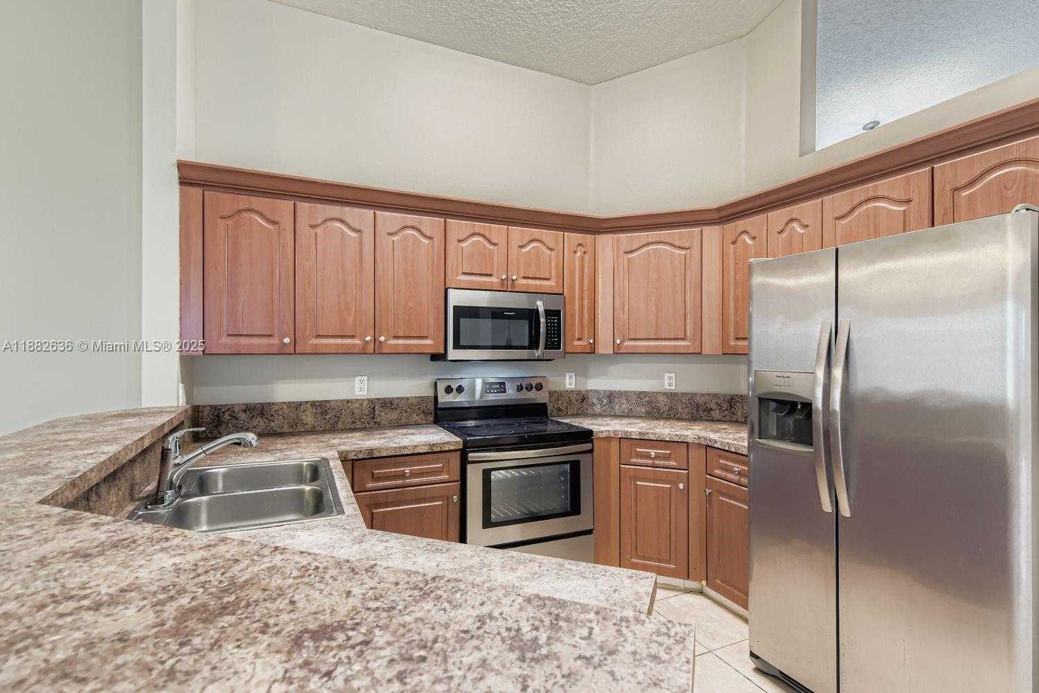 Small Image of 13249 SOUTH WEST 50TH ST, Miramar Number 10