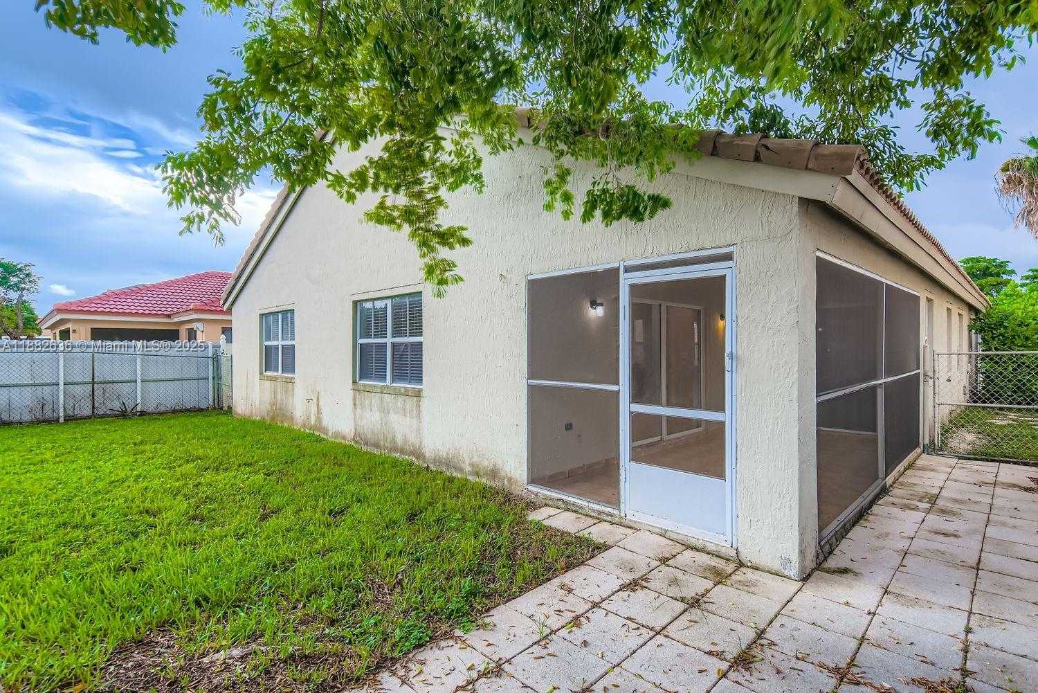Small Image of 13249 SOUTH WEST 50TH ST, Miramar Number 26