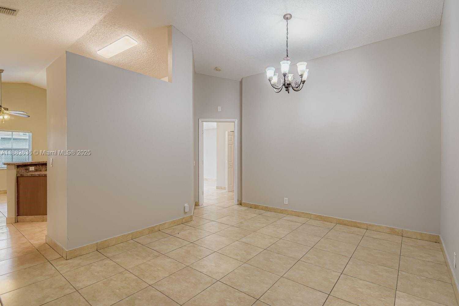 Small Image of 13249 SOUTH WEST 50TH ST, Miramar Number 6
