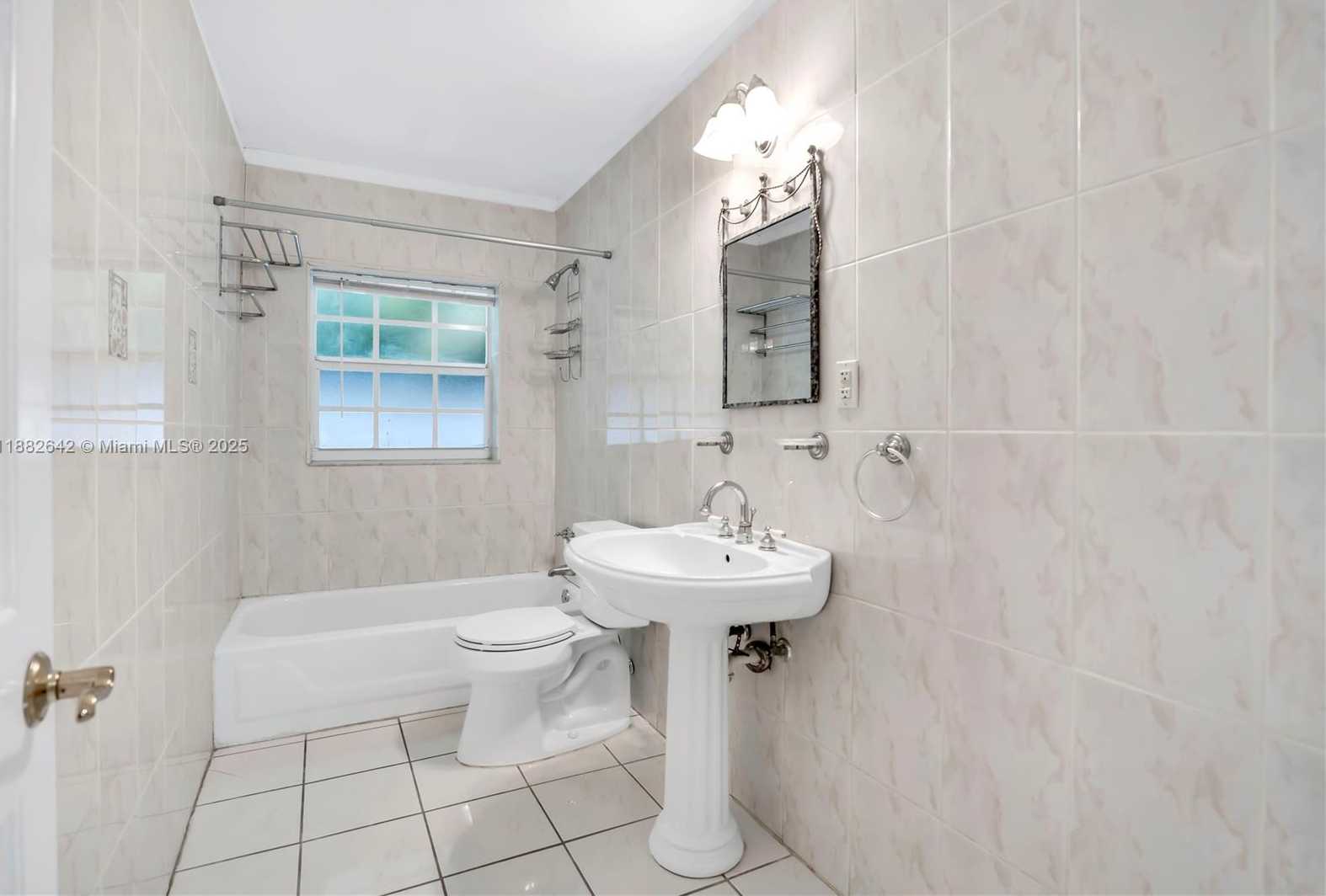 Small Image of 350 190TH ST, Sunny Isles Beach Number 23