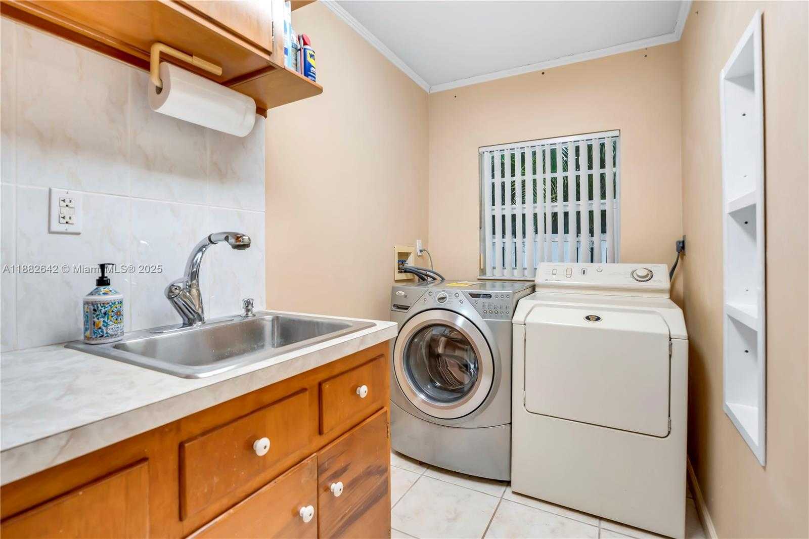 Small Image of 350 190TH ST, Sunny Isles Beach Number 24