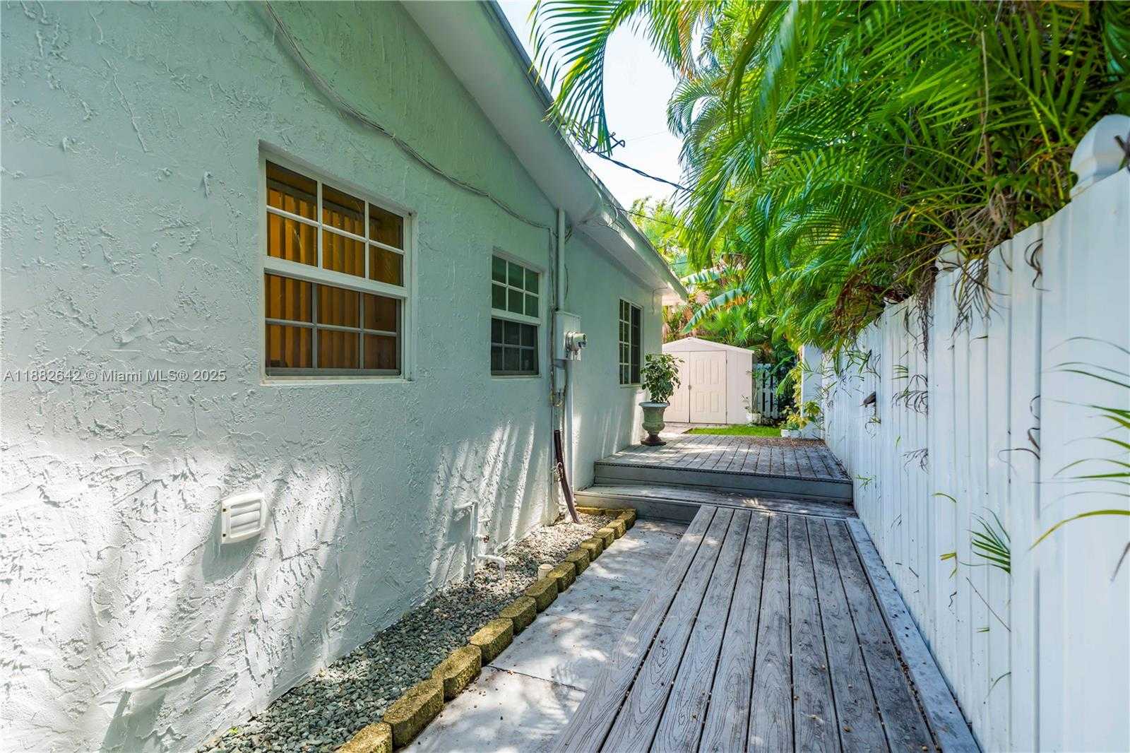 Small Image of 350 190TH ST, Sunny Isles Beach Number 27
