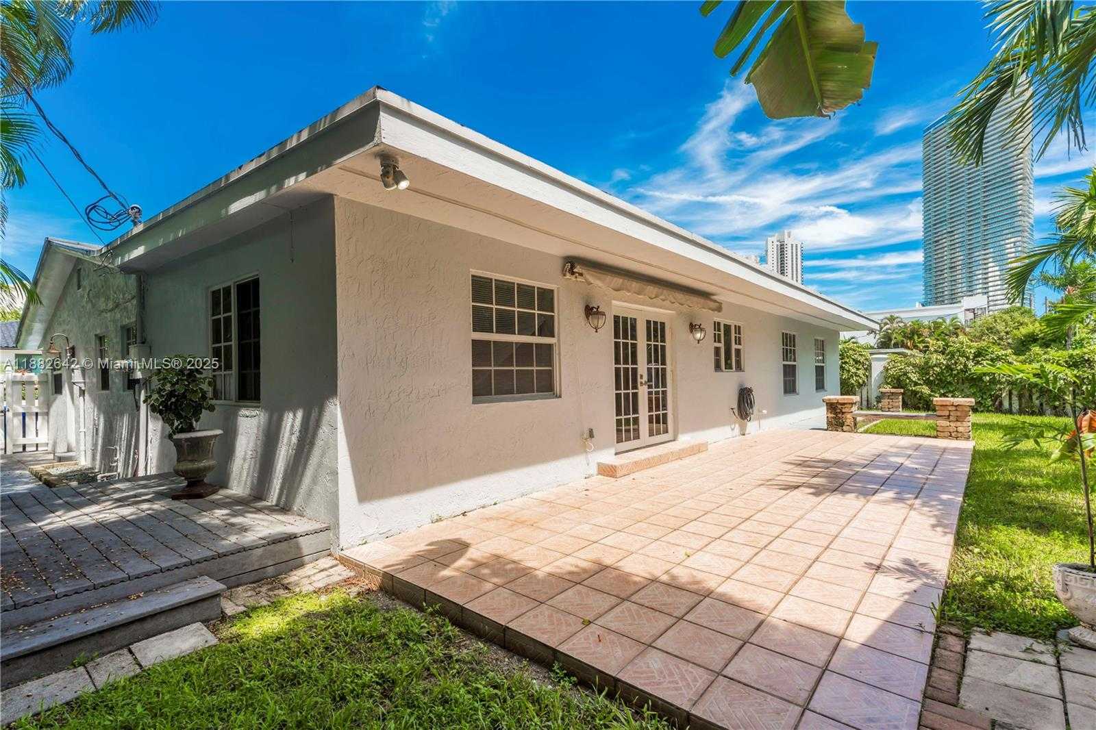 Small Image of 350 190TH ST, Sunny Isles Beach Number 29
