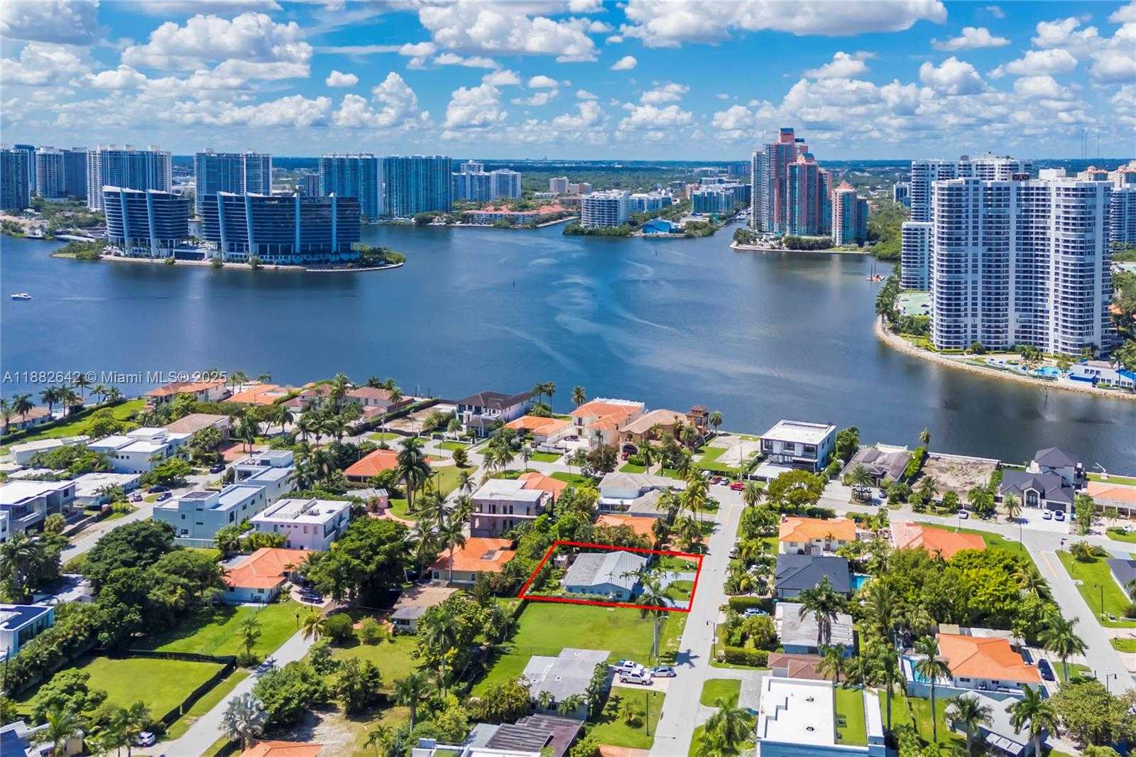 Small Image of 350 190TH ST, Sunny Isles Beach Number 33
