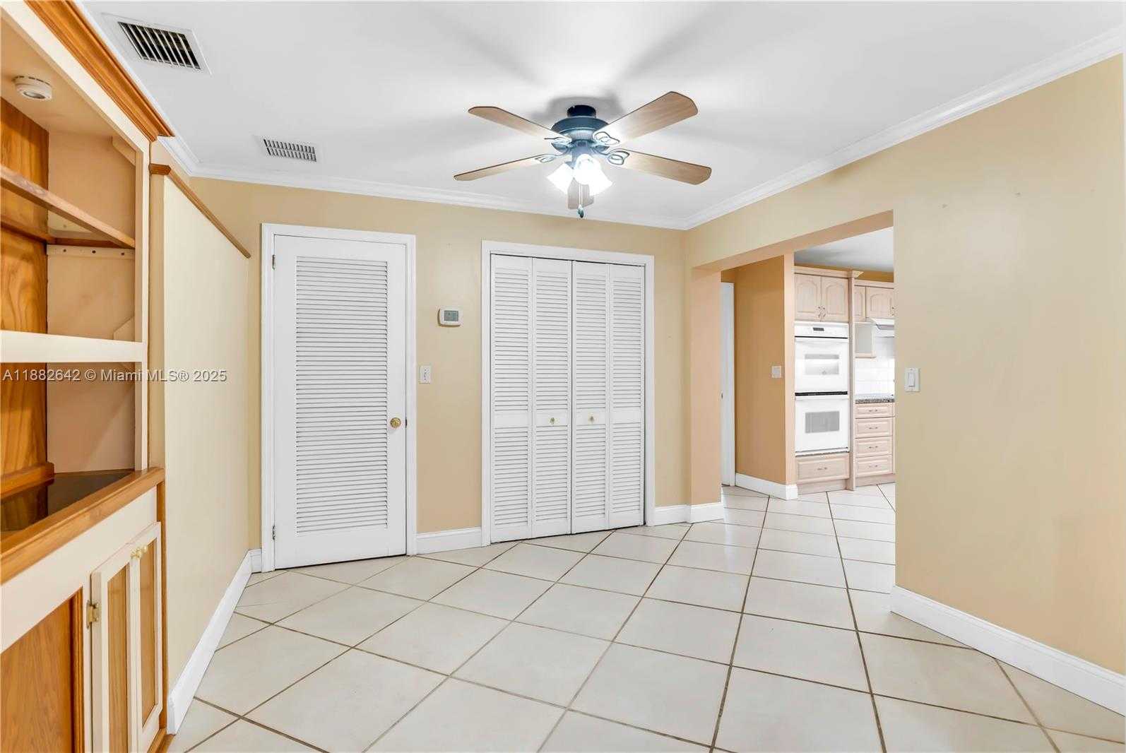 Small Image of 350 190TH ST, Sunny Isles Beach Number 6