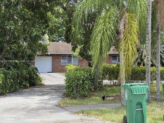 Small Image of 2150 SOUTH WEST 154TH AVE, Davie Number 4