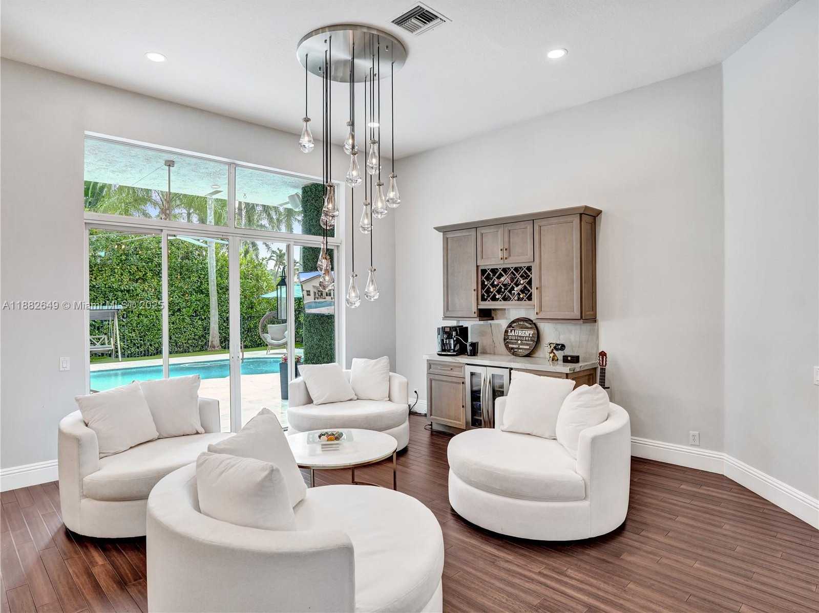 Small Image of 2496 EAGLE RUN DRIVE, Weston Number 24