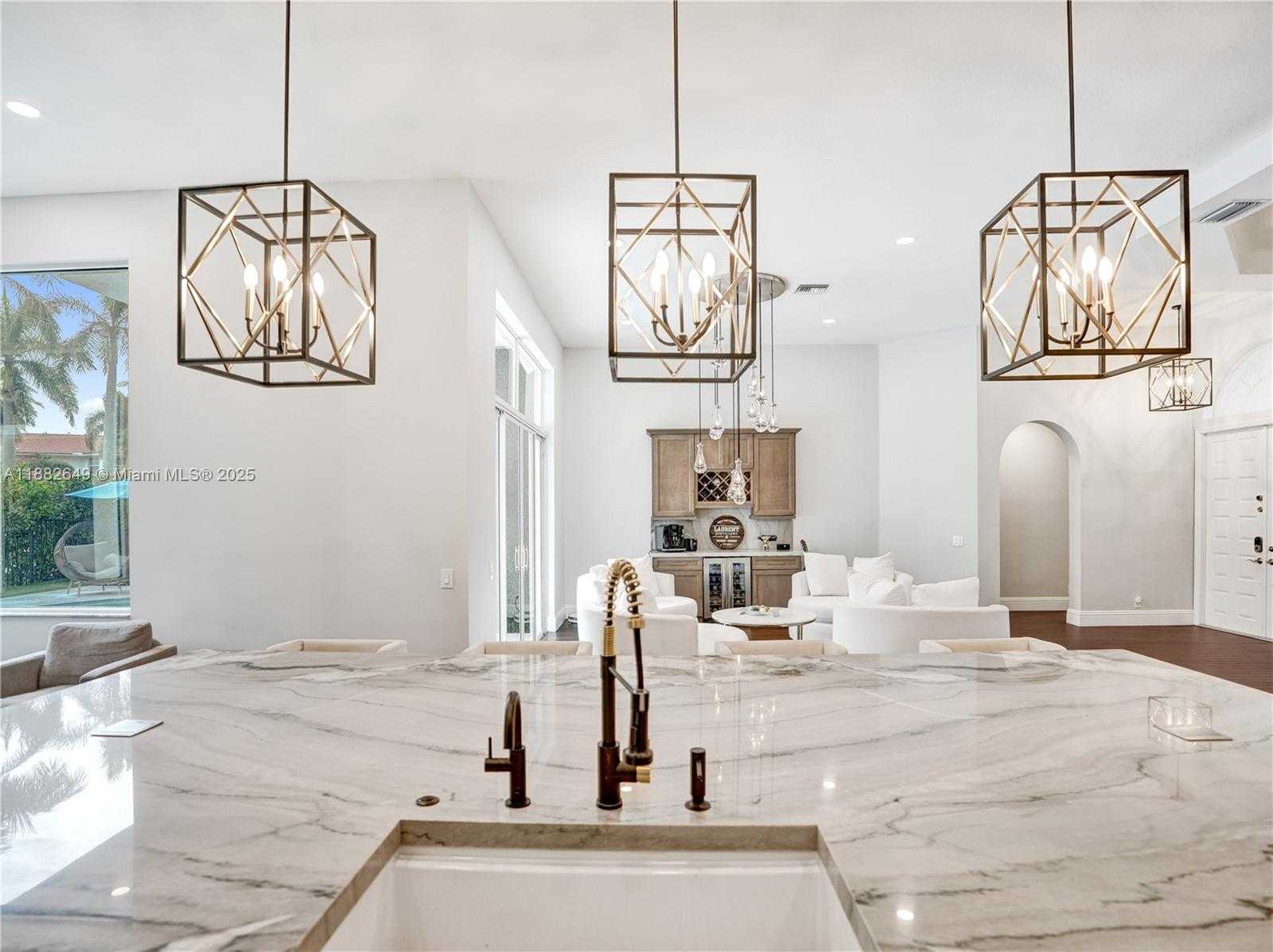 Small Image of 2496 EAGLE RUN DRIVE, Weston Number 32