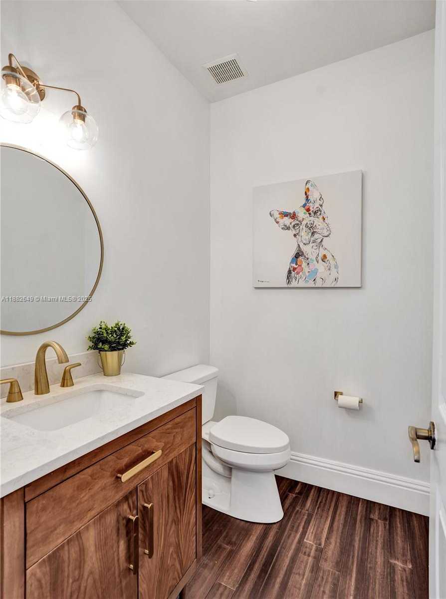 Small Image of 2496 EAGLE RUN DRIVE, Weston Number 45