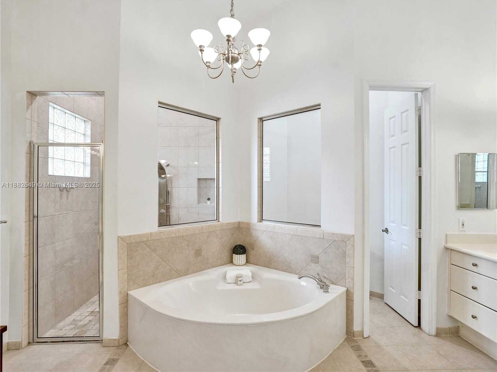Small Image of 2496 EAGLE RUN DRIVE, Weston Number 50