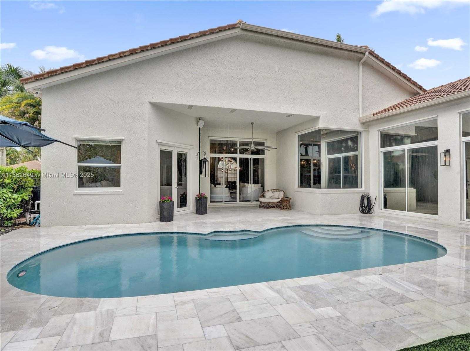 Small Image of 2496 EAGLE RUN DRIVE, Weston Number 62