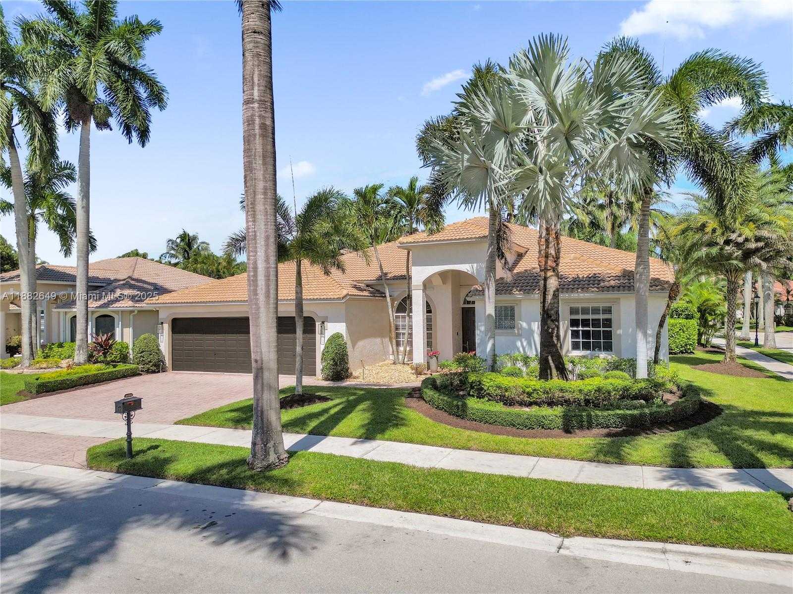 Small Image of 2496 EAGLE RUN DRIVE, Weston Number 64