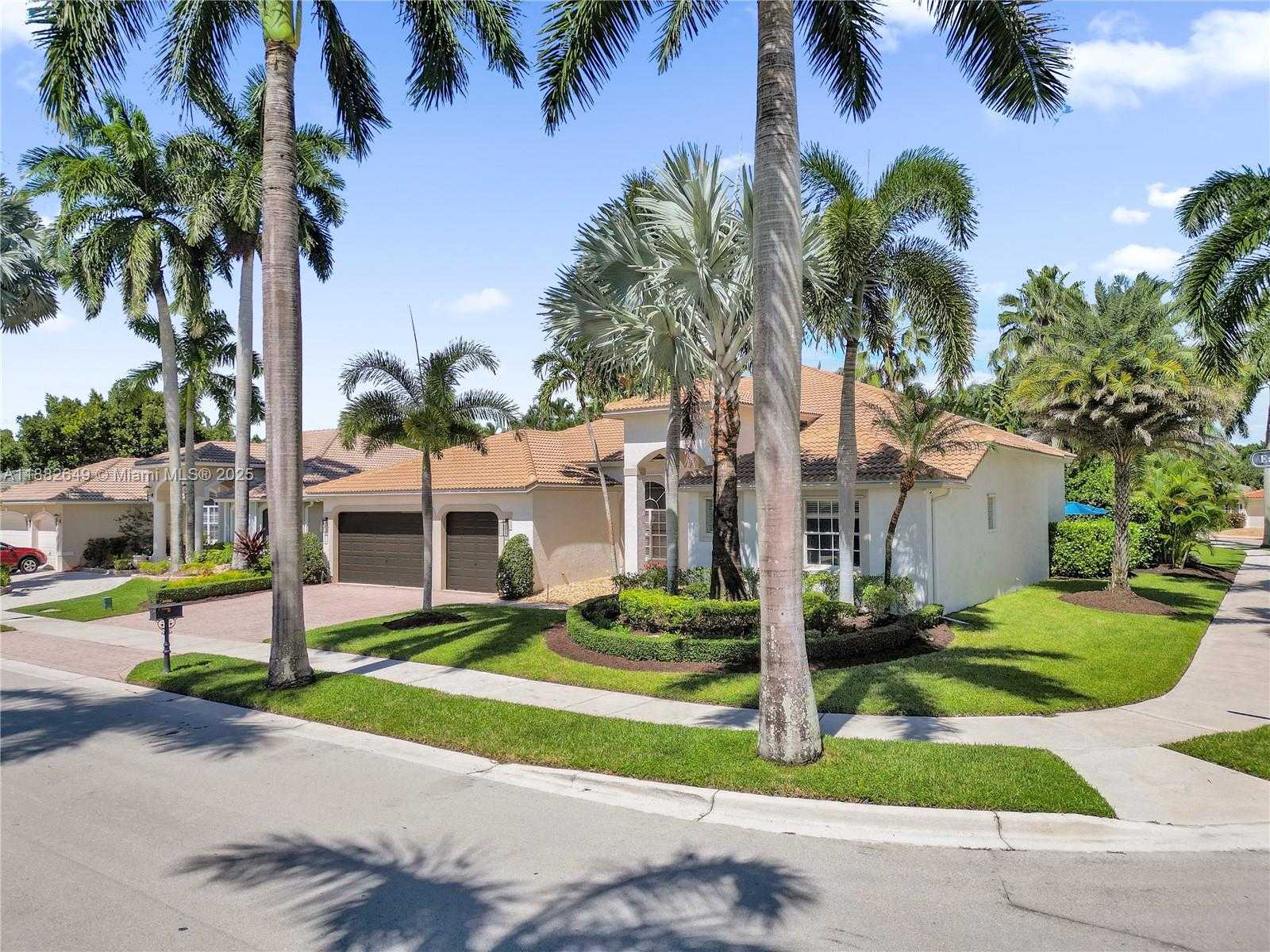 Small Image of 2496 EAGLE RUN DRIVE, Weston Number 65