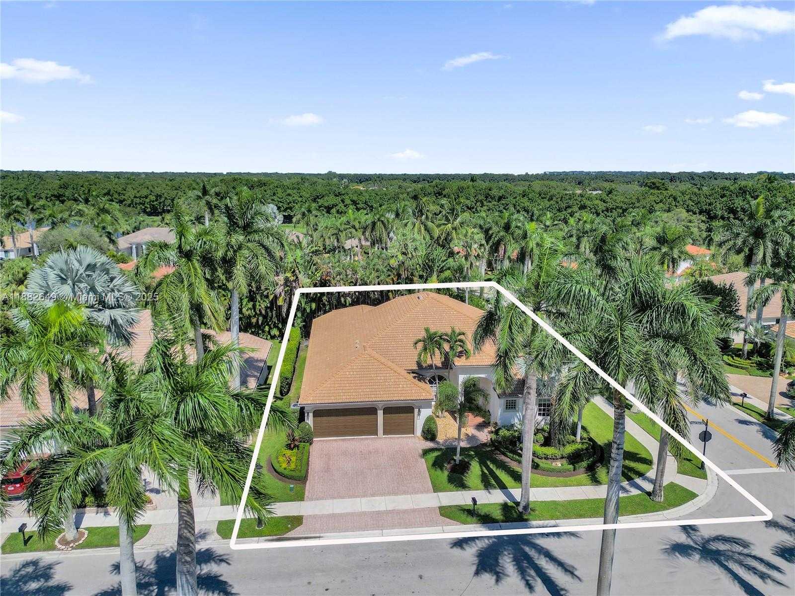 Small Image of 2496 EAGLE RUN DRIVE, Weston Number 70