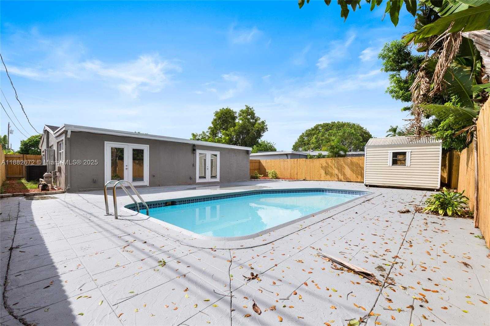 Small Image of 1410 SOUTH WEST 34TH TER, Fort Lauderdale Number 25