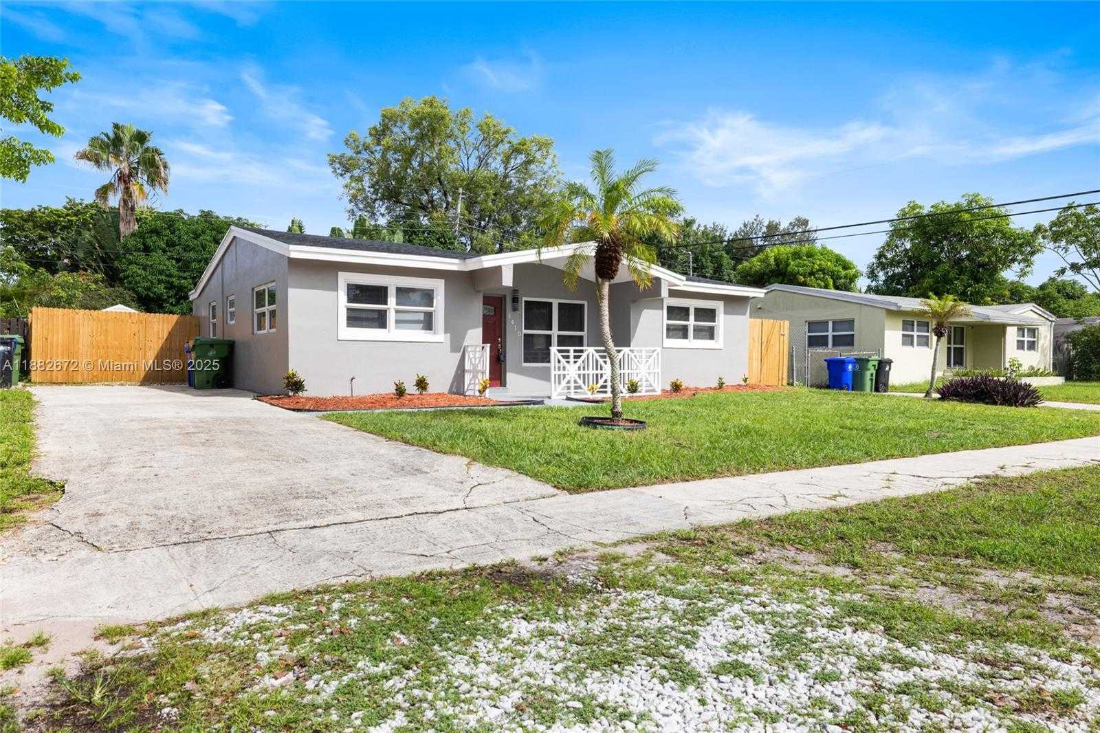 Small Image of 1410 SOUTH WEST 34TH TER, Fort Lauderdale Number 28