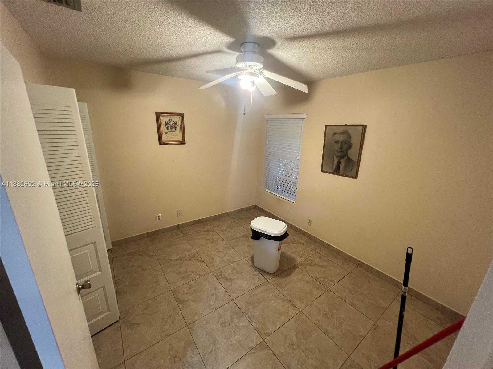 Small Image of 1321 NORTH SEAGRAPE CIRCLE, Weston Number 14