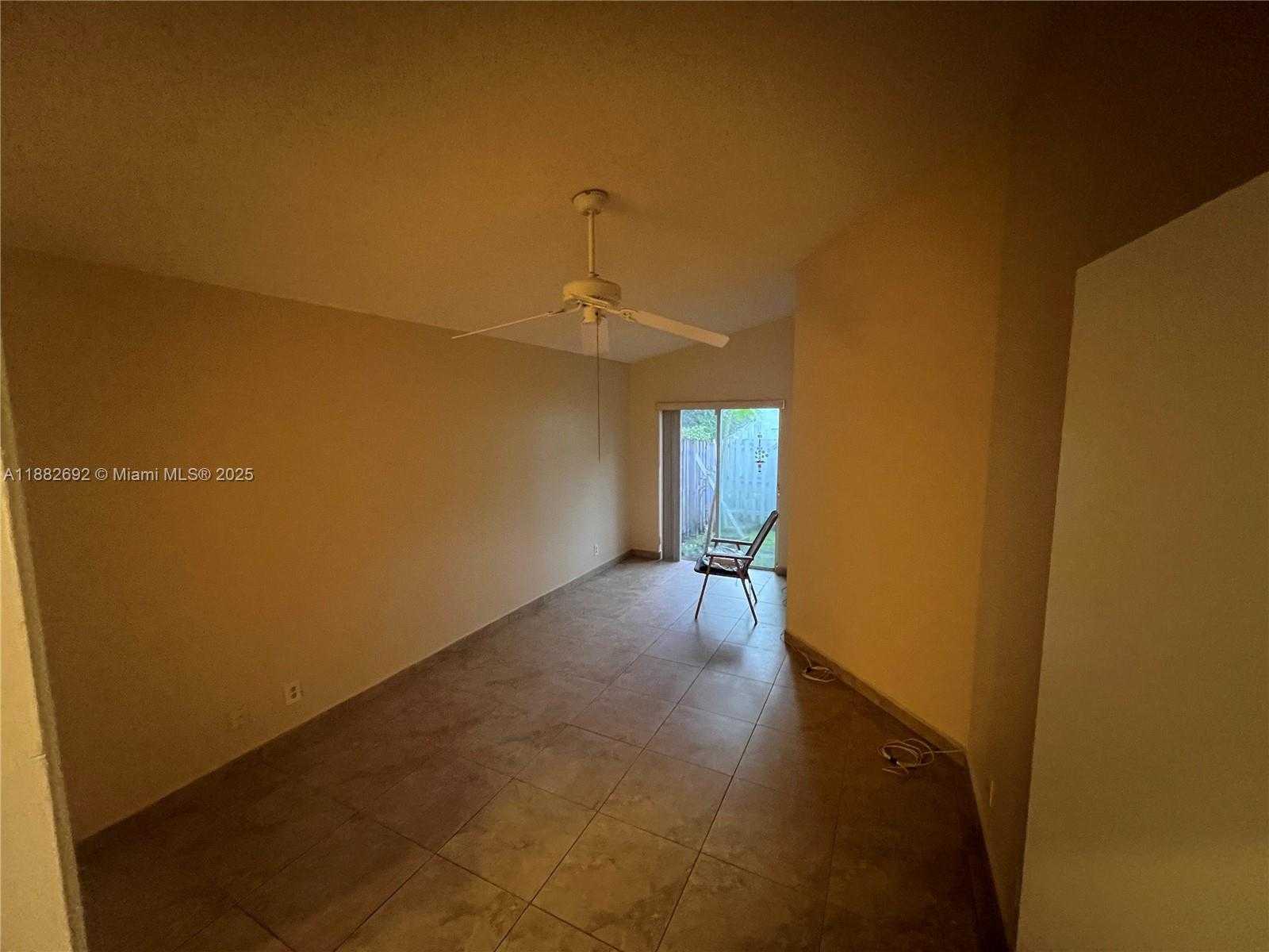 Small Image of 1321 NORTH SEAGRAPE CIRCLE, Weston Number 16