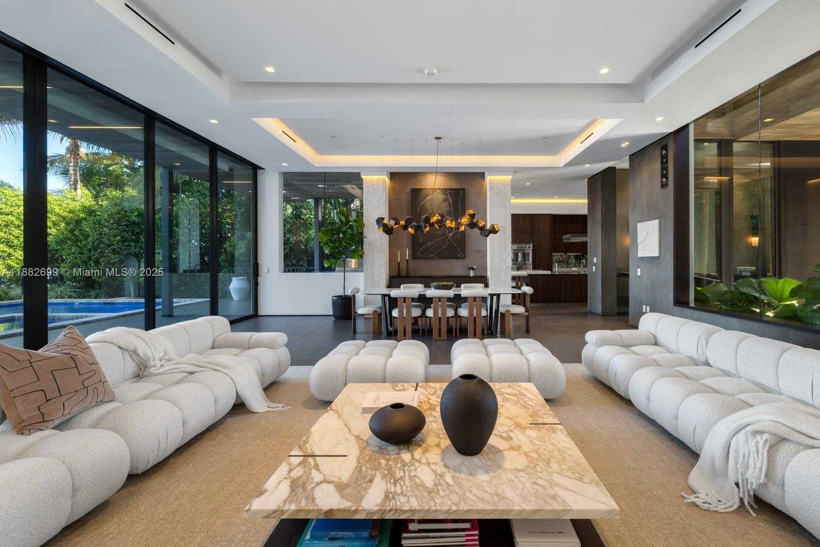 Small Image of 508 WEST DILIDO DR, Miami Beach Number 12