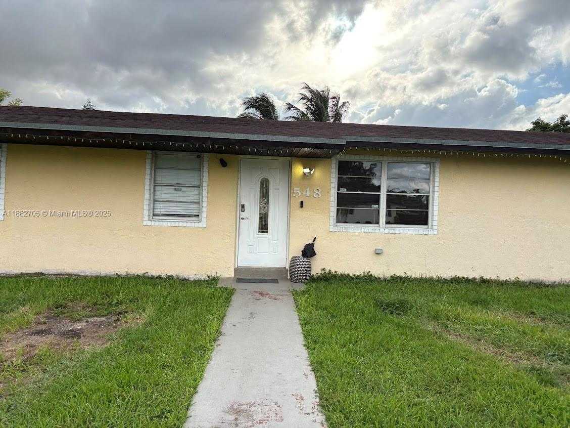 Small Image of 548 SOUTH WEST 16TH TER, Homestead Number 2