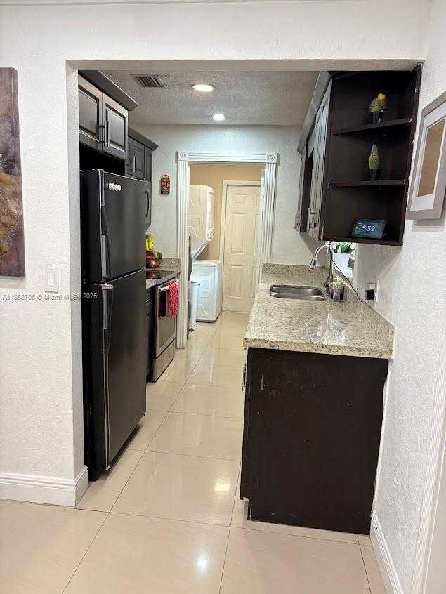Small Image of 548 SOUTH WEST 16TH TER, Homestead Number 6