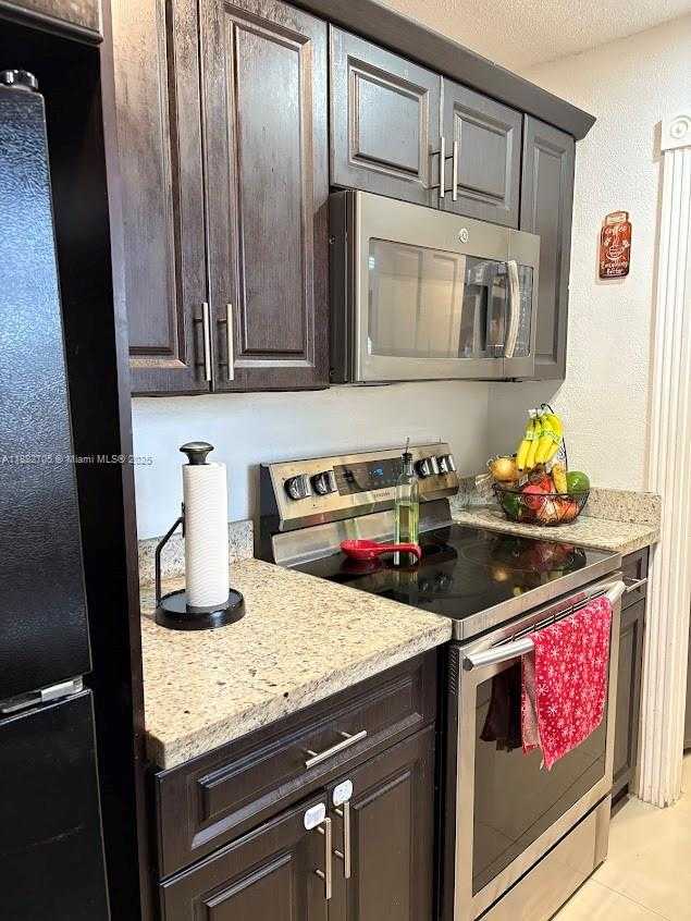 Small Image of 548 SOUTH WEST 16TH TER, Homestead Number 8
