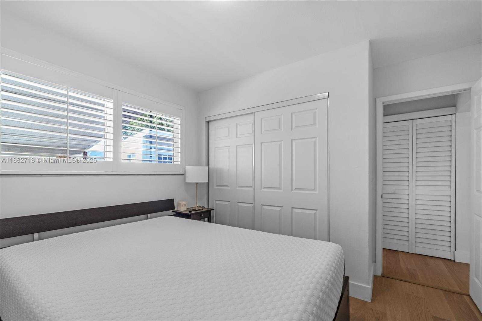 Small Image of 20130 SOUTH WEST 106TH CT, Cutler Bay Number 16