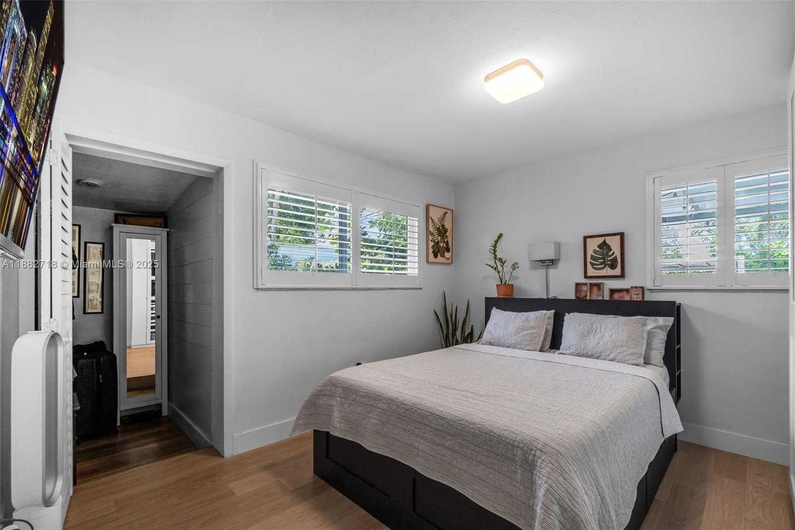 Small Image of 20130 SOUTH WEST 106TH CT, Cutler Bay Number 17