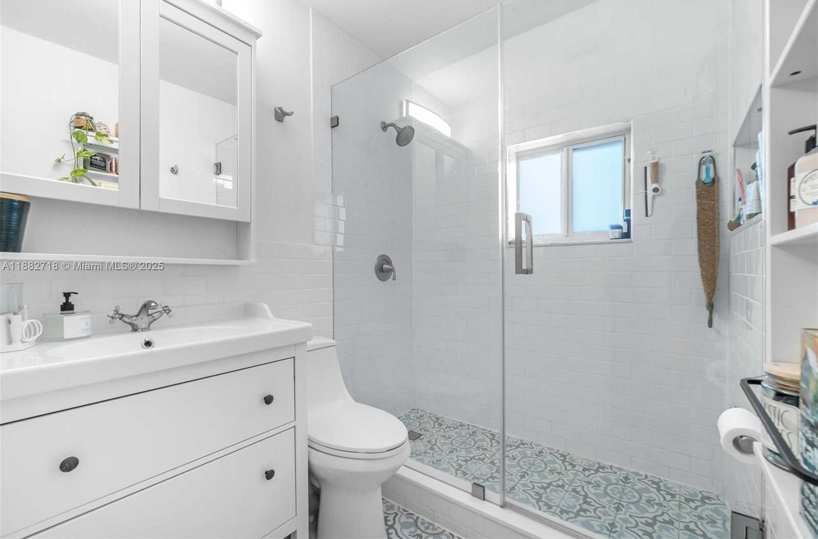 Small Image of 20130 SOUTH WEST 106TH CT, Cutler Bay Number 19