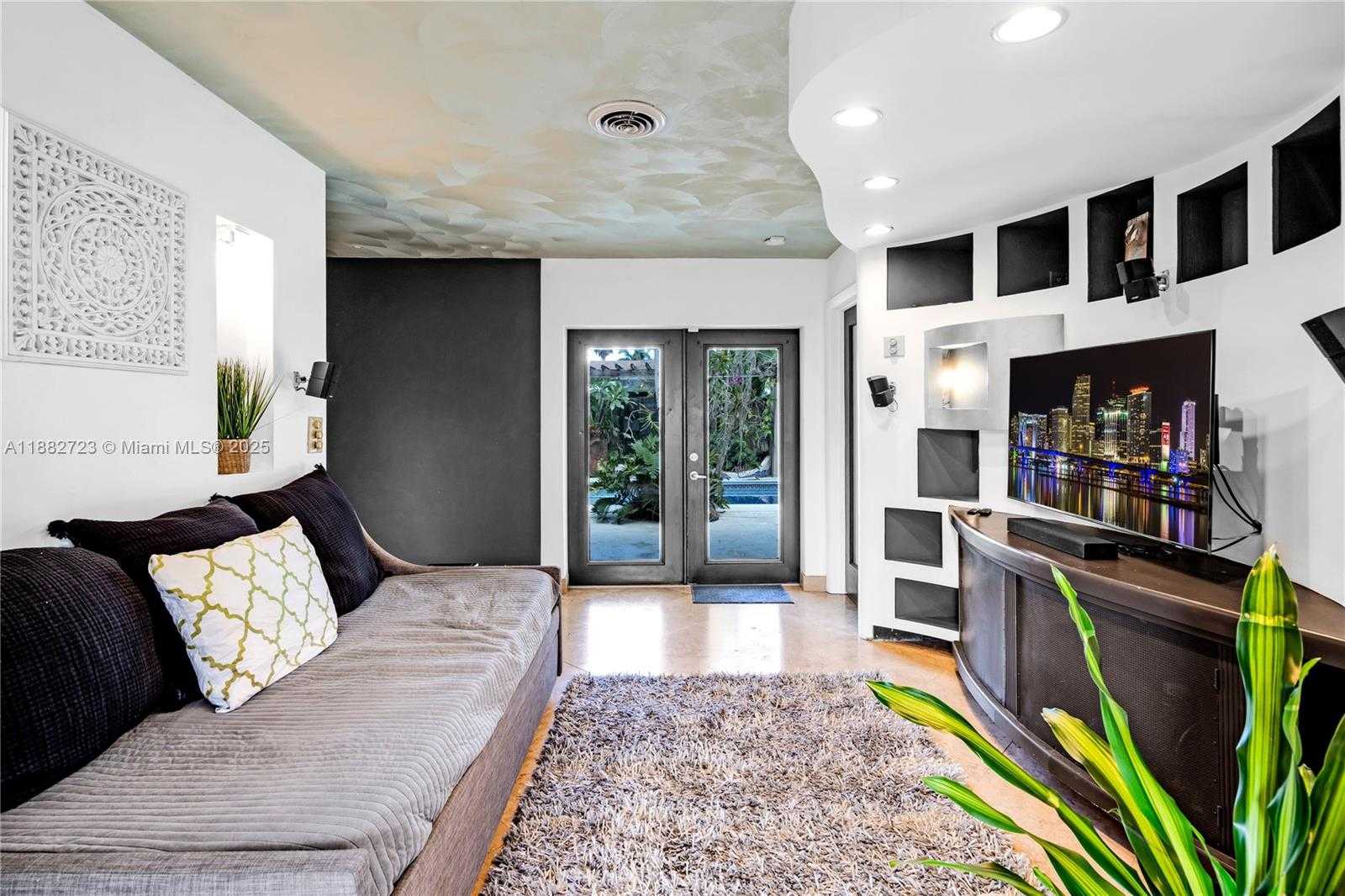 Small Image of 1930 NORTH WEST 32ND CT, Oakland Park Number 17